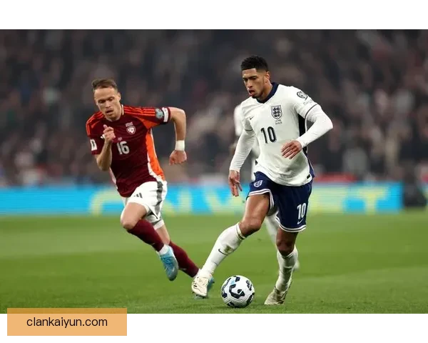 英格兰贝林厄姆持续提升成球队中场核心，值得关注表现稳健